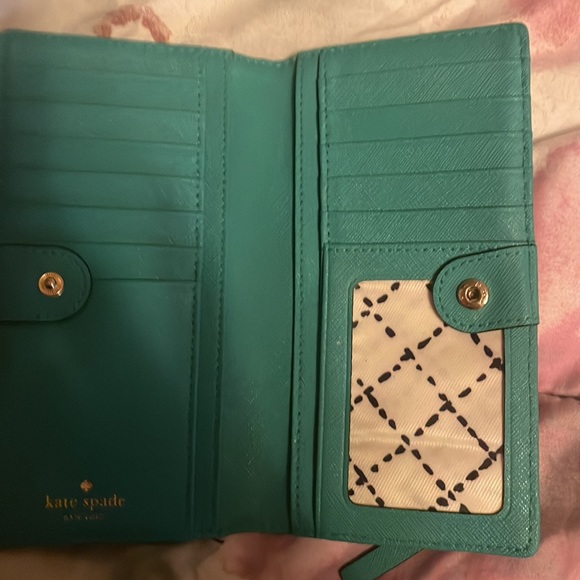 Kate spade wallet - Picture 3 of 3